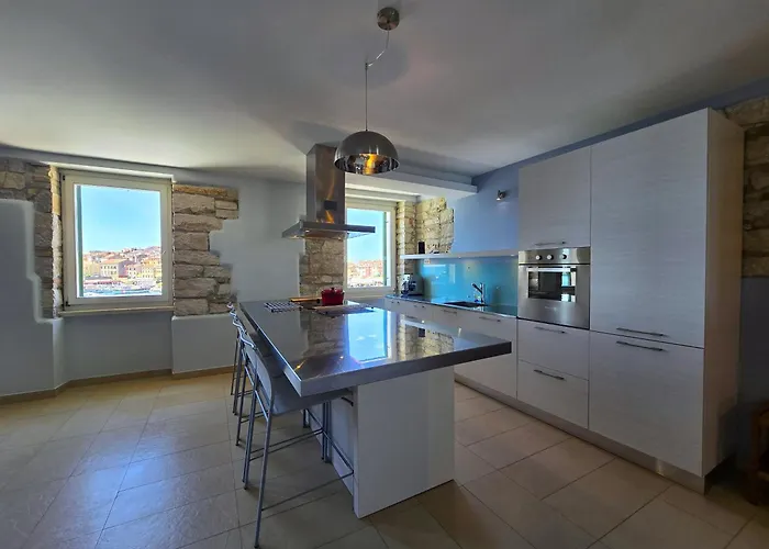 Mar With Sea View Apartamento Rovinj