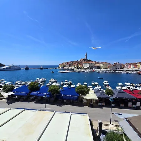 Appartamento Mar With Sea View